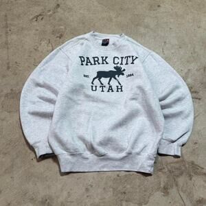 Y2K Park City Utah Graphic Crewneck Swetashirt